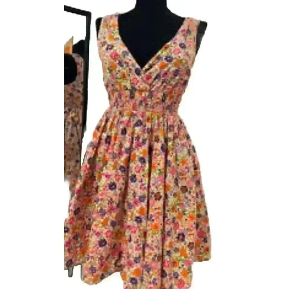 Women's "H&M" Sleeveless Pleated Summer Dress; Size 10 - Picture 7 of 9